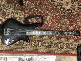 Schecter 839212001549 Stiletto Extreme 4-string Bass Guitar Right-handed Black