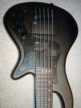 Schecter Iw18112005 Diamond Series Stealth-5 5-string Solid Body Bass Guitar Black