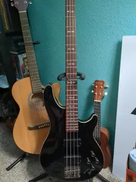 Omen-4 Schecter 2008 Diamond Series Model-t 4-string Bass Black