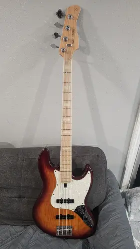 2n21370848 Sire Marcus Miller V7 4-string Electric Bass Guitar Right Handed 2nd Gen