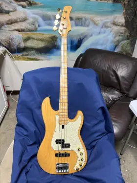 2n20470013 Sire Marcus Miller P7 4 String Gen. 2 Natural With Mods