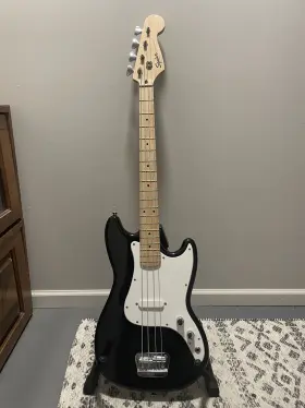 Squier 000310902506 Bronco Bass Guitar - Black