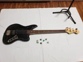 032-8700-506 Squier 2011 Vintage Modified Jaguar Bass Special Hb Guitar - Near Mint