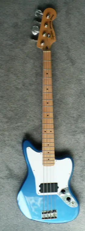 0378502502 Squier Upgraded - Affinity Series Jaguar Bass H Medium Scale