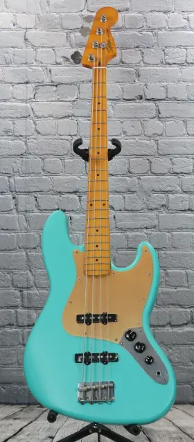 0379540549 Squier 40th Anniversary Jazz Bass Vintage Edition 4-string Satin Seafoam Green