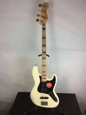 378703505 Squier Very Good Affinity Active Jazz Bass 4-string Guitar Maple Fingerboa