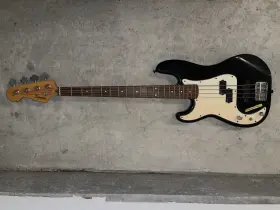 Ic99024607 Squier By Fender P Bass Special Standard Series 4-string Precision Guitar