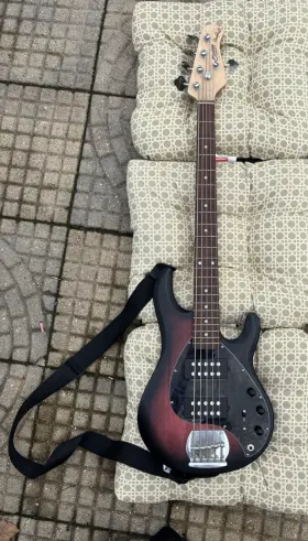 M12401 Sterling By Music Man Stingray5 Electric Bass Guitar 5 String Red Sub Series