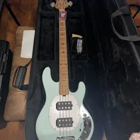 St-ray34hh-dbl-m2 Sterling By Music Man Stingray Ray34 Hh 4-string Bass Daphne Blue Roasted