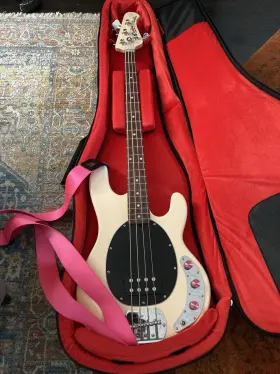 St-ray4-pbp-j1 Sterling By Music Man Stingray Ray4 Electric Bass Vintage Cream Black Pickguard