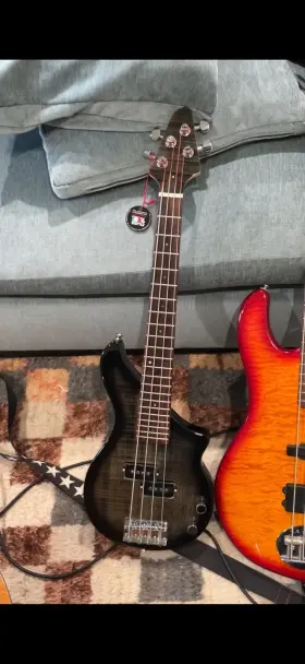 Tbp-3400 Tiny Boy - Short Scale Bass
