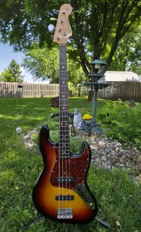 Tokai 226381 Vintage Custom Edition Jazz Bass