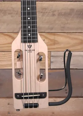 Traveler 851885008281 Ultra-light Bass Natural With Gigbag
