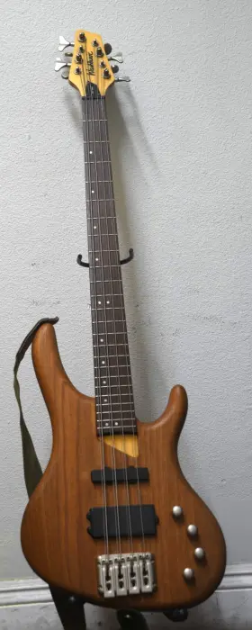 Rb-2802 Washburn 8 String Bass Natural