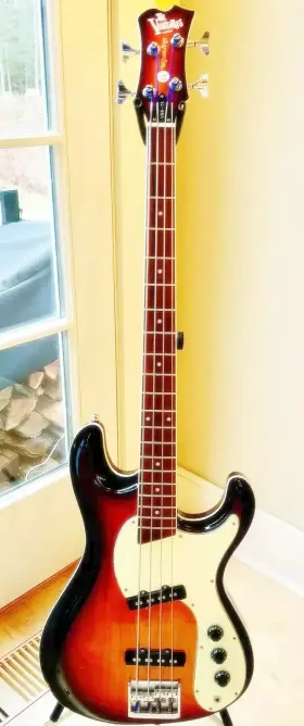 Vmb-75 Wilson Brothers Inch The Ventures Model Electric Bass - Sunburst