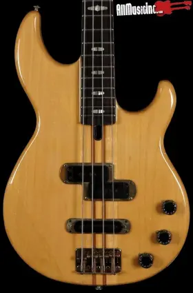 Bb3000s Yamaha Electric Bass Guitar With Original Case Early Ft80s Rare
