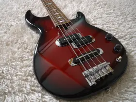 Bb415 Yamaha 2004 5 String Pj Passive Bass Guitar Wine Red