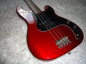 Pb400ra Yamaha Vintage 1985 Japan Precision Bass Matching Headstock Candy Red