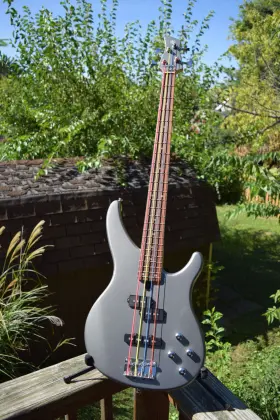Trbx204 Yamaha - 4 String Electric Bass China Silver