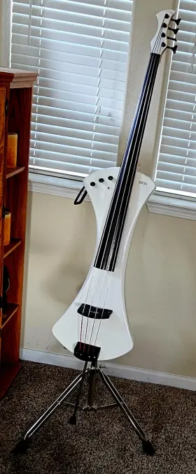 Zb244 Zeta Electric Upright Bass - Rare In Top Condition W Tripod Stand And Case