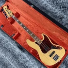 Fender American Vintage 75 Jazz Bass Modified 2010 Natural With Case Used. Price: $2081.16.