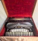 Vntg La Rosa Acoustic Electric Accordion Works+ Case Made In Italy Music Folk. Price: $1499.99.