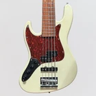 Sadowsky Metroexpress 21 Fret Hybrid Pj 5 String Morado Board Lefthand Electric Used. Price: $948.00.