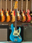 Fender American Professional Ii Jazz Bass 2025 - Miami Blue Nuovo. Price: $2573.71.