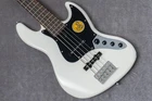 Electric Bass Guitar Sire Marcus Miller V3-5 Antique White 5-STRING 2N26520177 Used. Price: $1512.00.