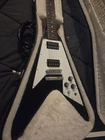 Gibson Flying V Ebony 2007 With Hardshell Case Used. Price: $1600.00.