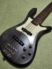 Warwick Pro Series Streamer Cv 4 / Electric Bass Guitar Used. Price: $1699.99.