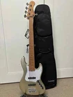 Sadowsky Metroexpress Vintage J/j 5 String Bass W/maple Board Champagne Metallic New. Price: $1115.00.