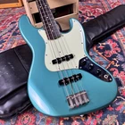 Fender JB-62 75US Vintage Reissue Jazz Bass Ocean Turquoise Metallic 2004 Used. Price: $1299.99.