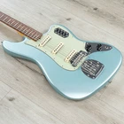 Fender Custom Shop Bass Vi Dlx Closet Classic 6-STRING Aged Firemist Silver New. Price: $5950.00.