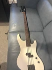 Guild Pilot Usa Bass Guitar 4-STRING Electric Used. Price: $625.00.