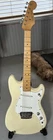 Fender Traditional Duo Sonic Electric Guitar Short Scale 1993-1997 Used. Price: $400.00.