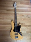 Fender Jazz Bass Made In Usa (please Read, Truss Rod Issue) Used. Price: $699.00.
