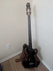 1967 Ampeg Aeb -1 Used. Price: $3300.00.