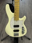 Schecter Guitar Research CV-4 (B07004566) Used. Price: $449.99.
