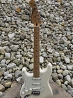 Left Handed 2012 Fender Stratocaster Electric Guitar White Mexico (AM1094623) Used. Price: $600.00.