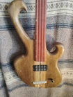 Right-hand Fretless String Walnut Hipper Wishbass 34" Scale Mm Pu New. Price: $300.00.