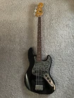Fender Standard Jazz Bass Vintage 1995 Black Pearloid Mim 4-STRING Guitar Used. Price: $575.00.
