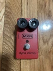Mxr M102 Dyna Guitar Compressor Effects Pedal Pre-owned Used. Price: $50.99.