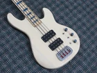 2016 G&l Usa L-2000 Bass Blonde! 7 Lbs. 5 Oz.! W/hardshell Case Used. Price: $1249.00.