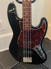 Fender Deluxe Active Jazz Bass - Black Rosewood Fingerboard W/ Original Gig Bag Used. Price: $849.00.