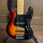 Fender Usa Marcus Miller Jazz Bass V 5-STRING 2009 Sunburst Hipshot W/ Case Used. Price: $4256.00.