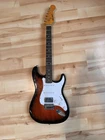 Gearit Canyon Series 39 Electric Guitar Starter Kit Used. Price: $60.00.