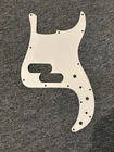 Fender Nos 1980S Bass Elite 3 Ply Pick Guard Open. Price: $10.00.