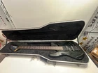 Charvel Elec Bass Guitar W/case (P11035289) Used. Price: $506.00.